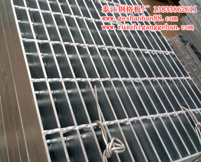 如何檢驗熱鍍鋅平臺鋼格柵的質(zhì)量呢？